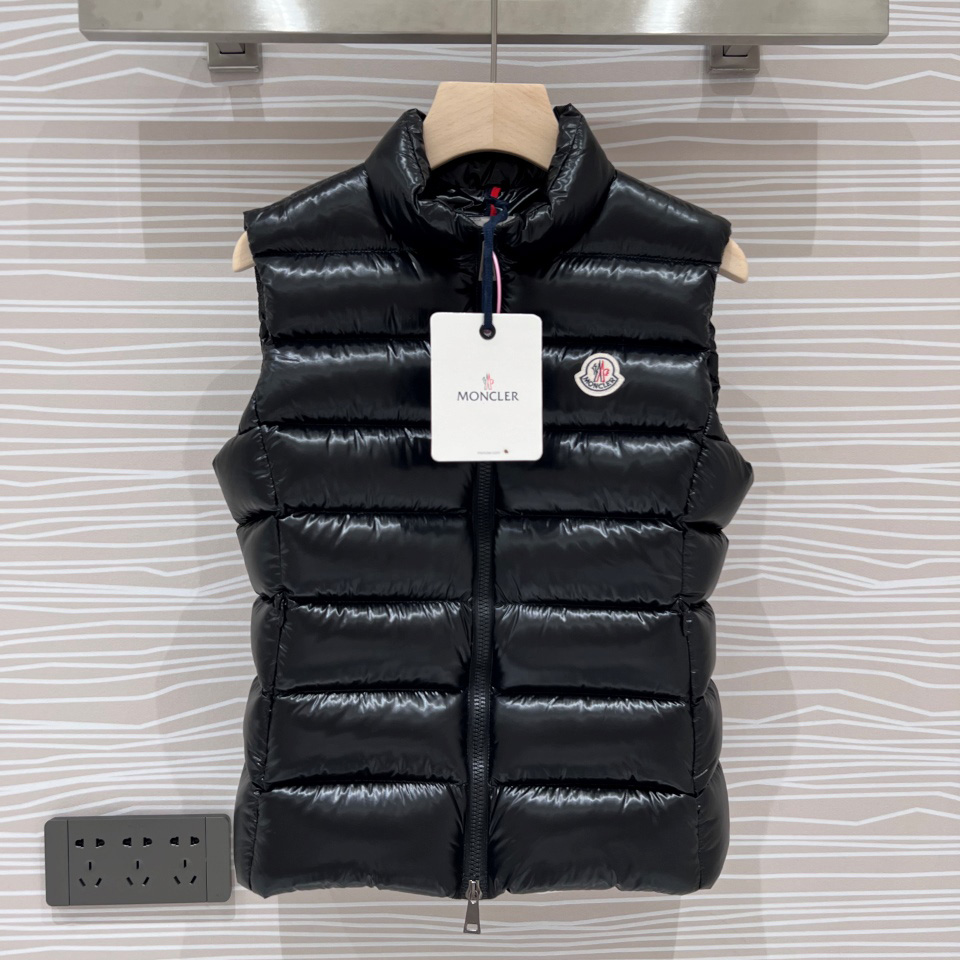 Moncler Ghany Down Vest - DopestKickz