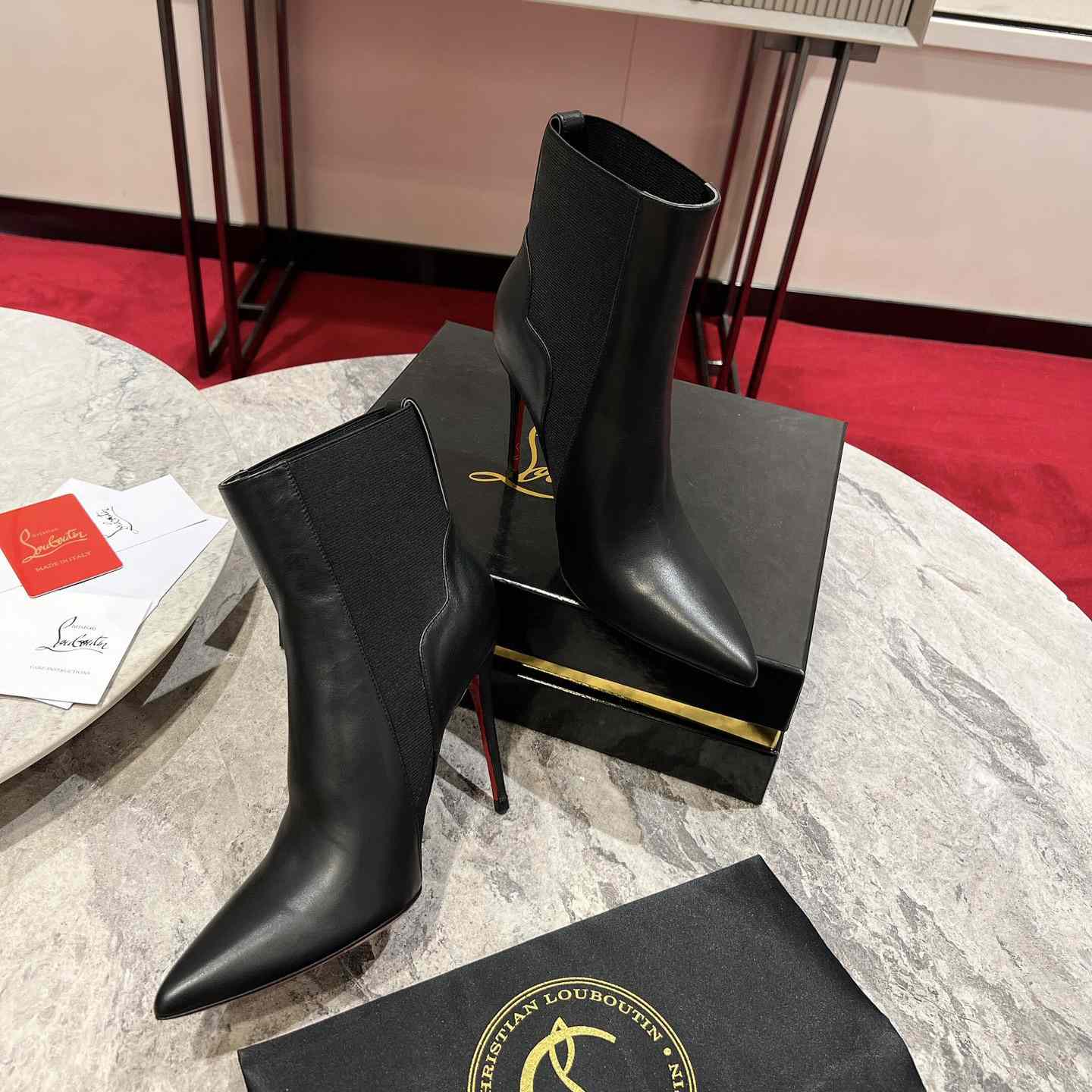 Christian Louboutin Chelsea Chick Booty 100 mm - DopestKickz