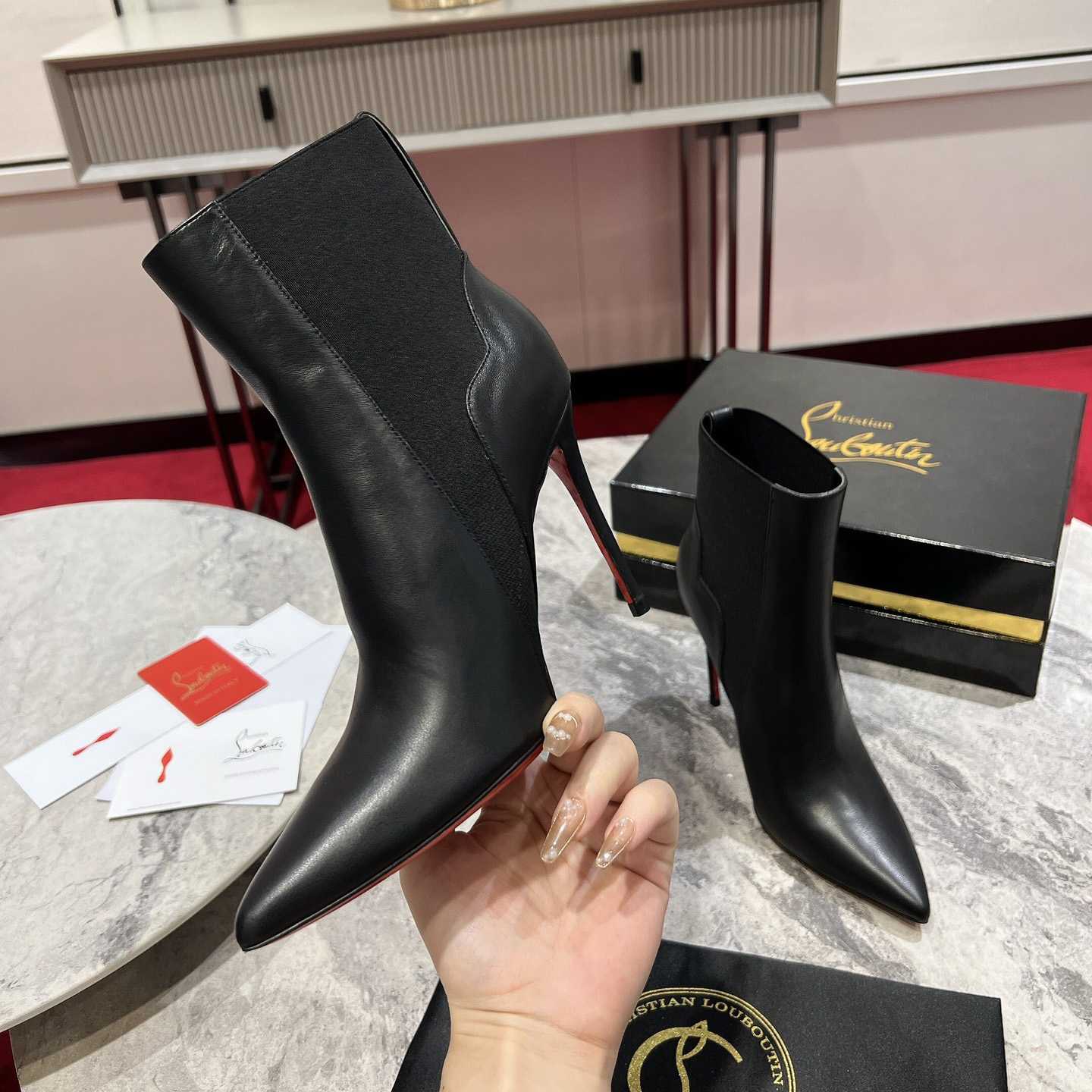 Christian Louboutin Chelsea Chick Booty 100 mm - DopestKickz