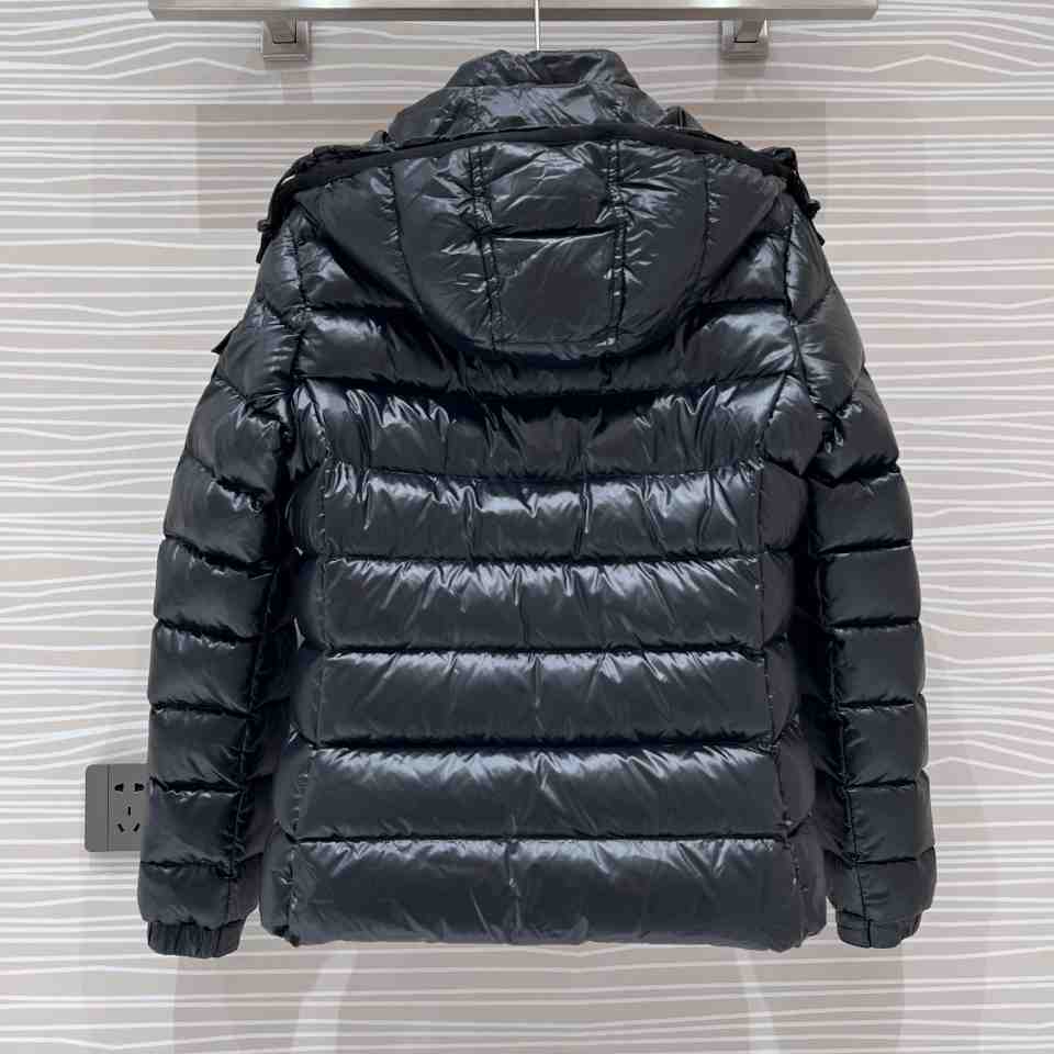Moncler Bady Short Down Jacket - DopestKickz