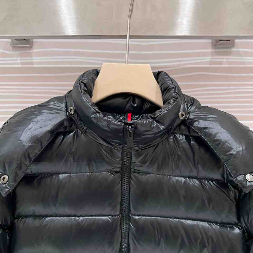 Moncler Bady Short Down Jacket - DopestKickz