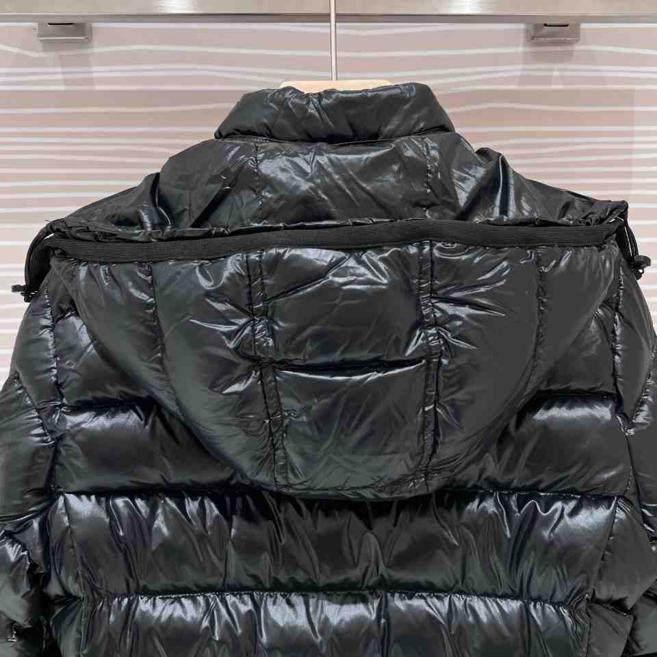 Moncler Bady Short Down Jacket - DopestKickz