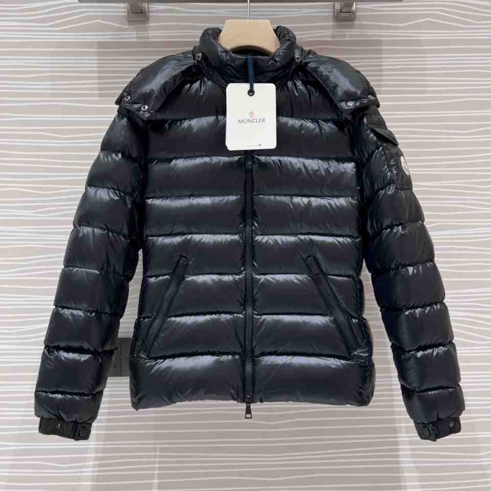 Moncler Bady Short Down Jacket - DopestKickz