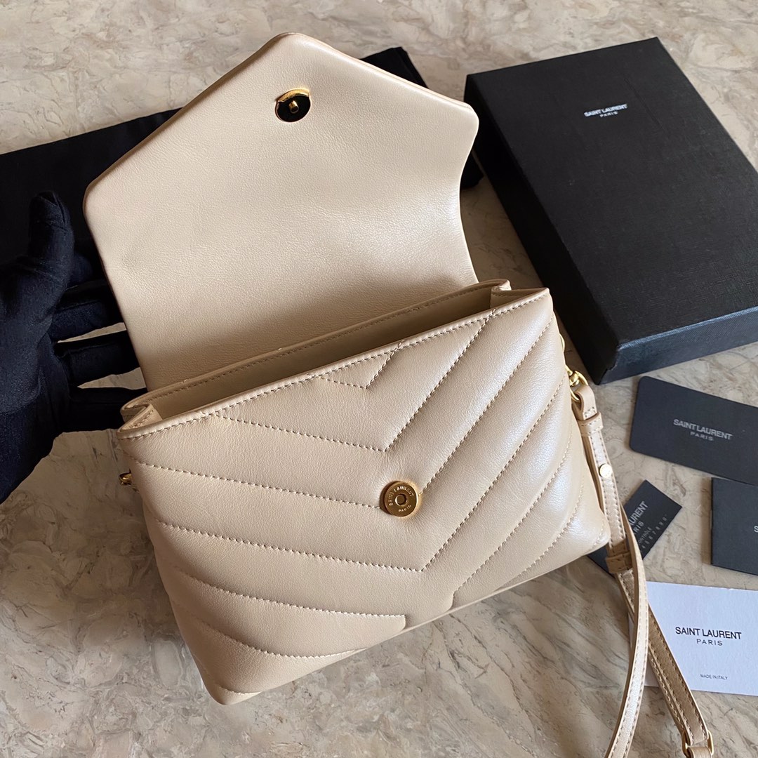 Saint Laurent Loulou Toy Strap Bag (20x7x15cm) - DopestKickz