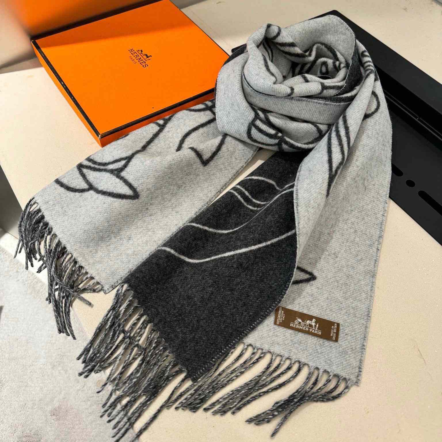 Hermes Casaque Entrelacs Equestres muffler  - DopestKickz