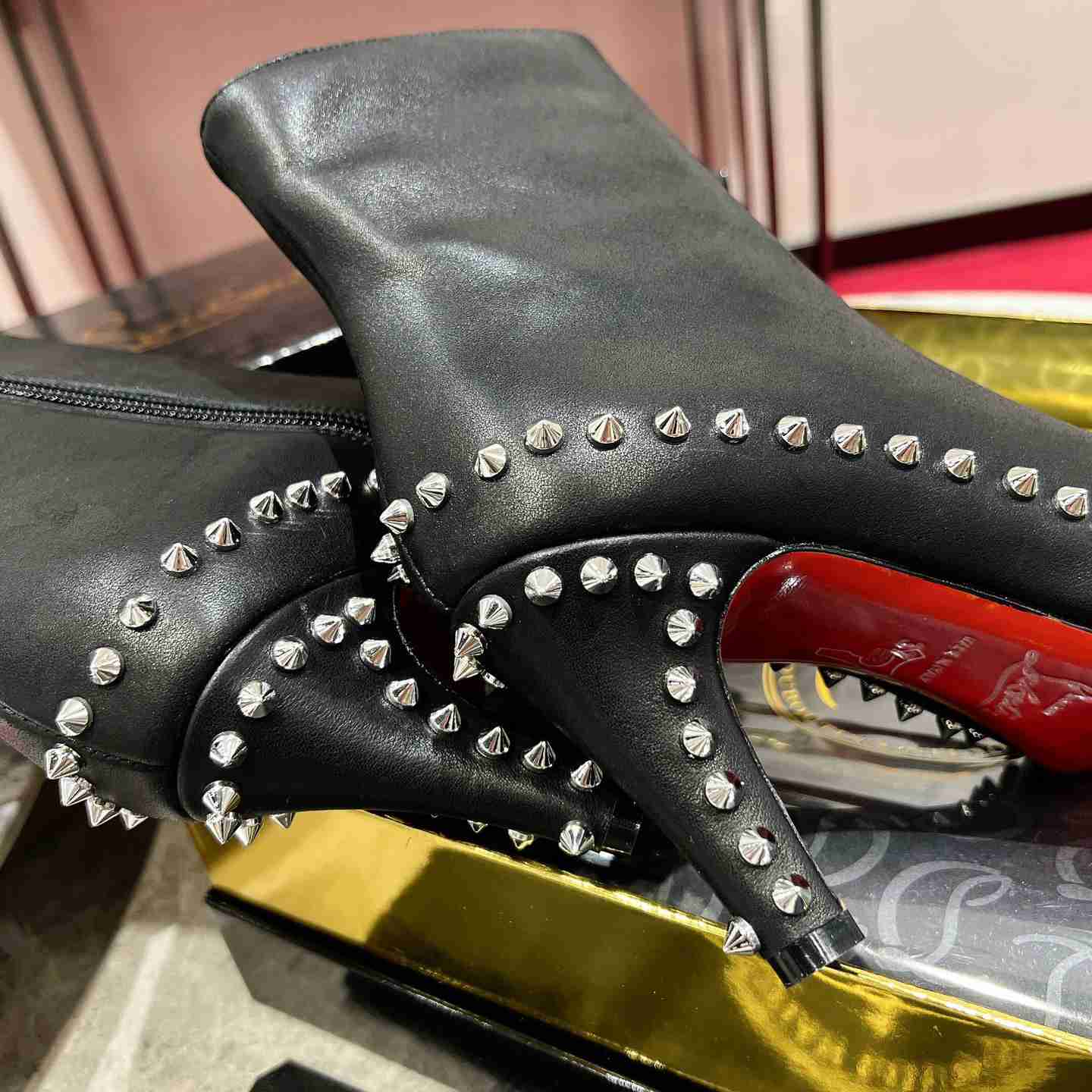 Christian Louboutin Vidura 85MM Leather Booties - DopestKickz