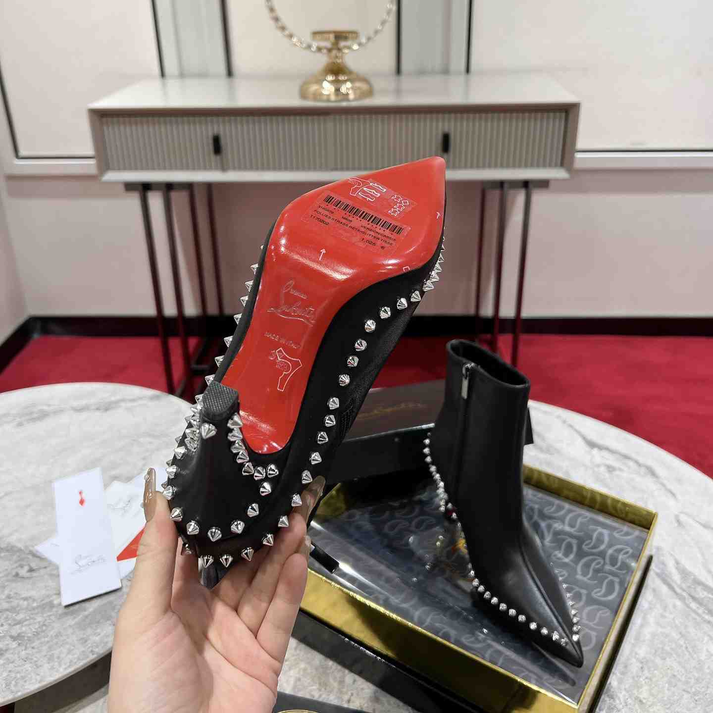 Christian Louboutin Vidura 85MM Leather Booties - DopestKickz