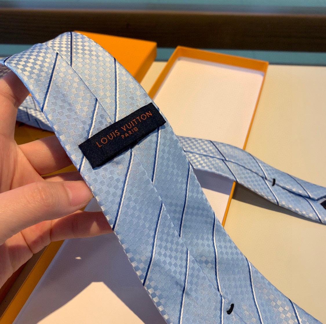 Louis Vuitton LV Thin Stripes Tie - DopestKickz