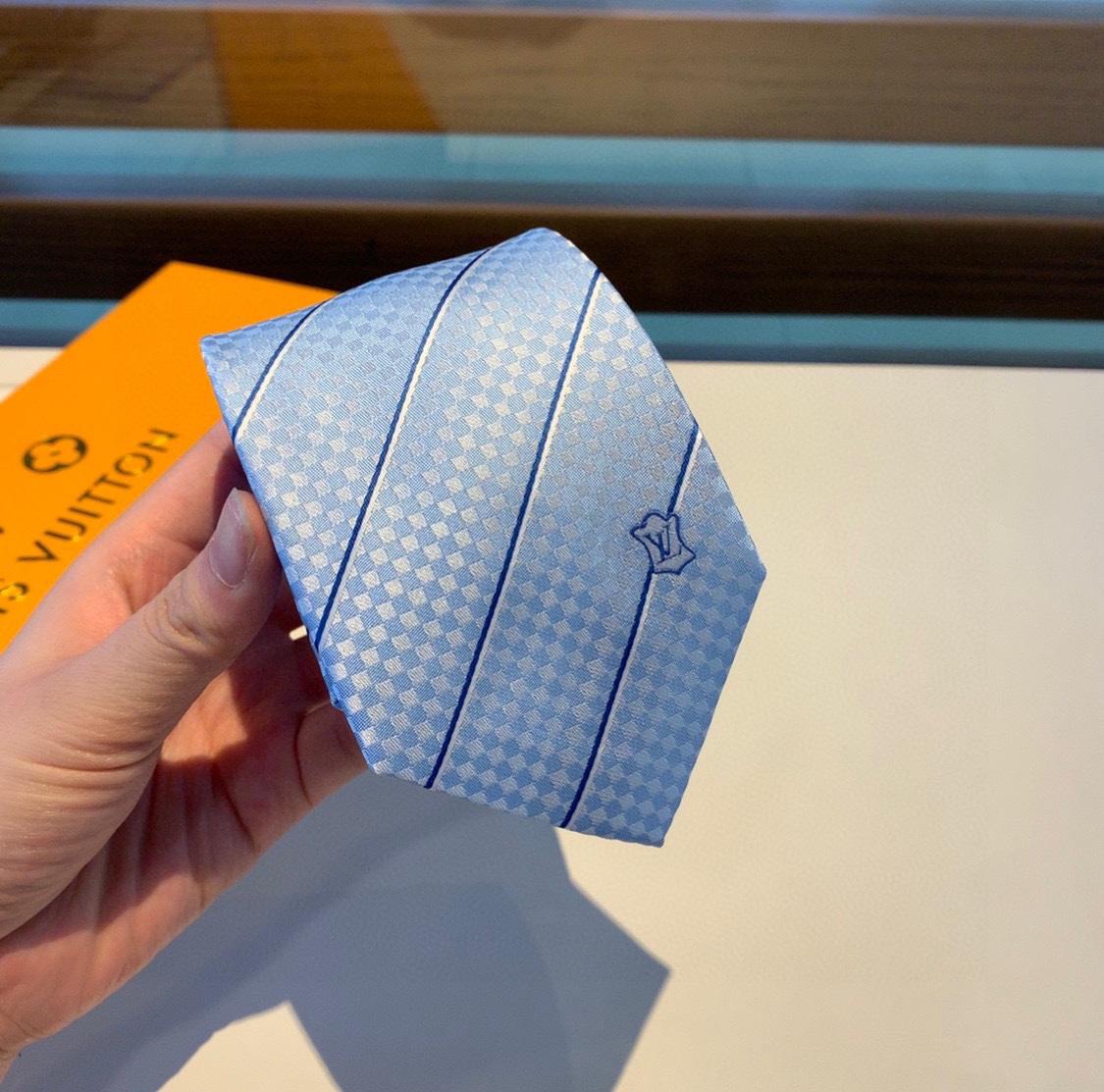 Louis Vuitton LV Thin Stripes Tie - DopestKickz