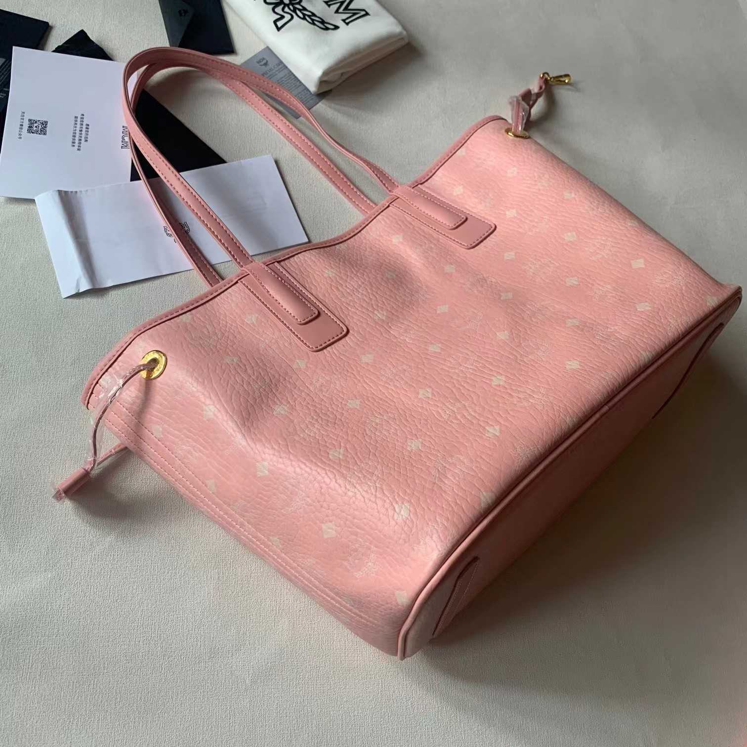 MCM Liz Reversible Shopper Tote (26*37*17cm) - DopestKickz