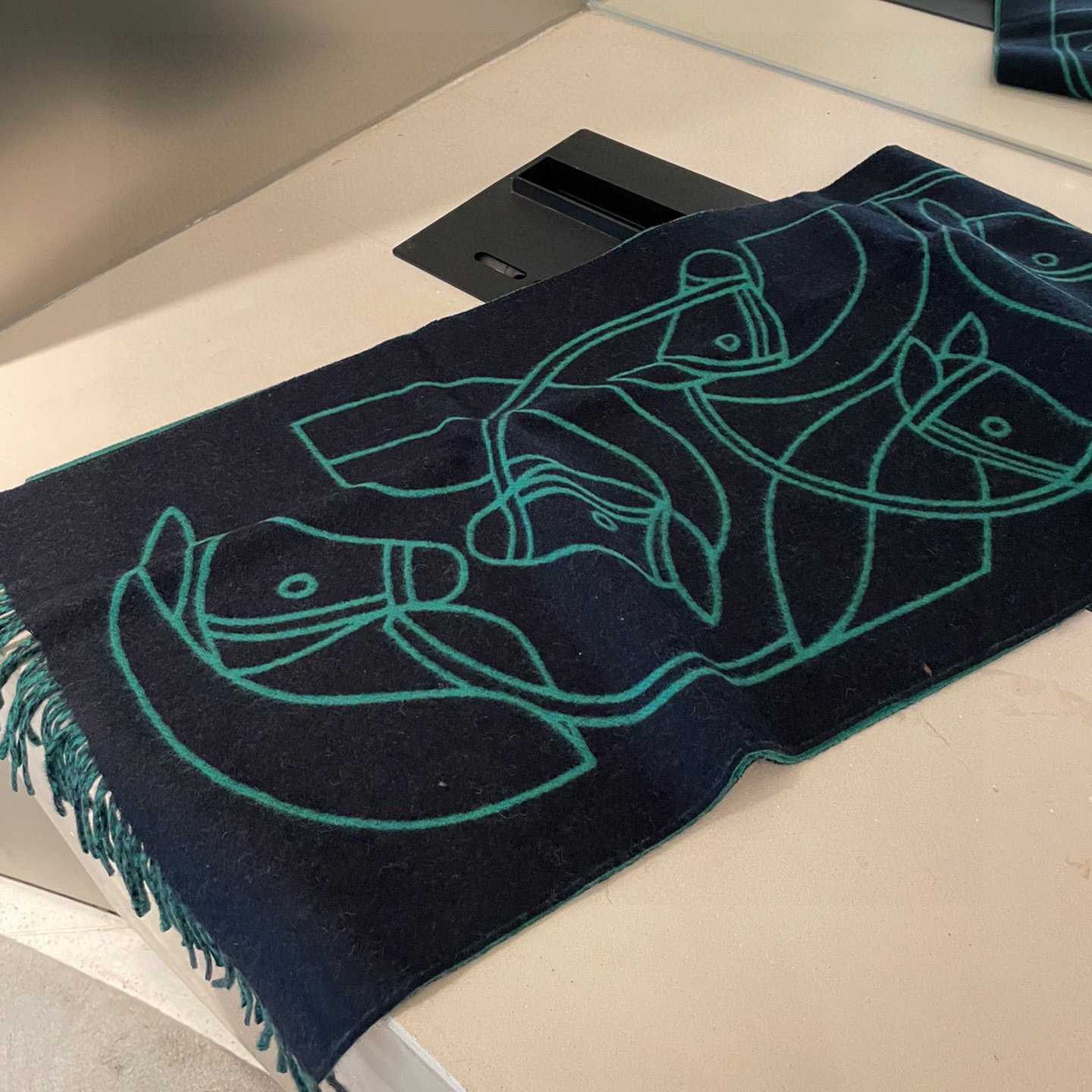 Hermes Casaque Entrelacs Equestres muffler  - DopestKickz