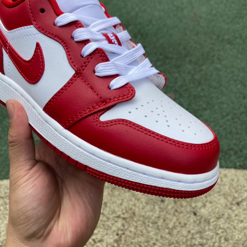 Air Jordan 1 Low Sneaker     553560-615 - DopestKickz