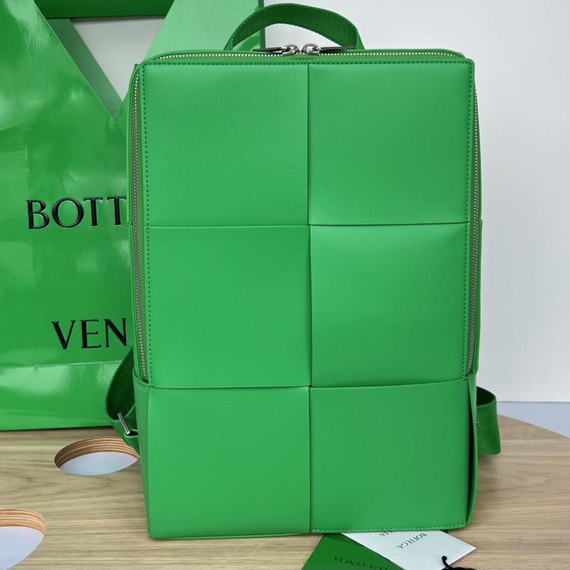 Bottega Veneta Arco Backpack - DopestKickz