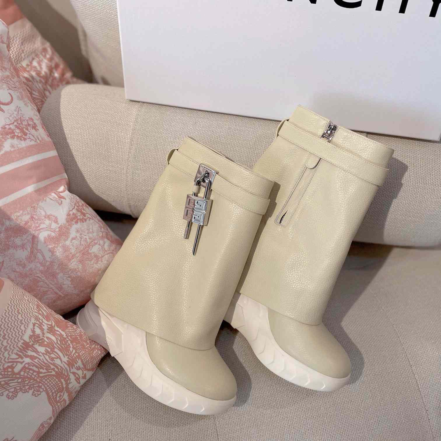 Givenchy Shark Lock Leather Ankle Boot - DopestKickz