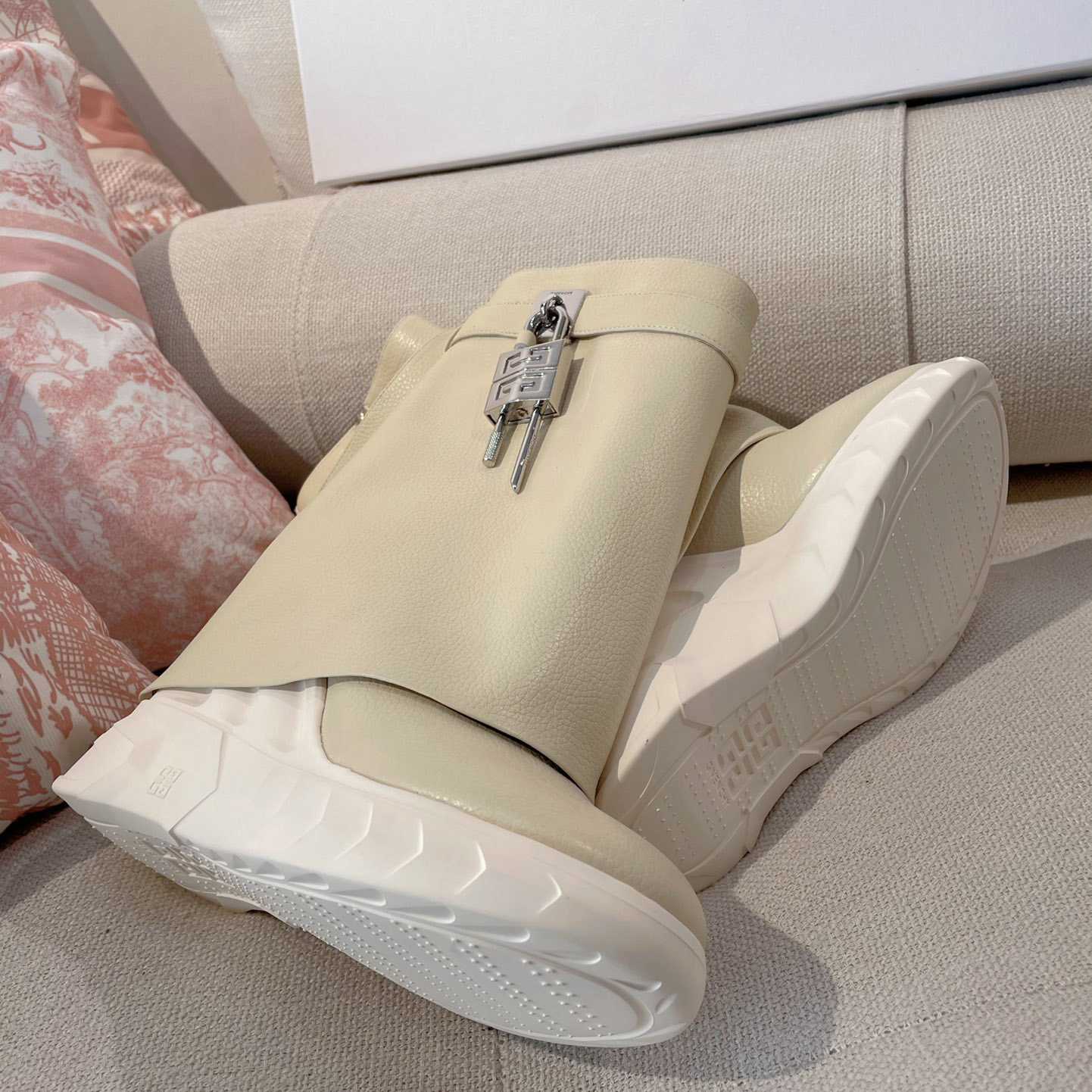 Givenchy Shark Lock Leather Ankle Boot - DopestKickz