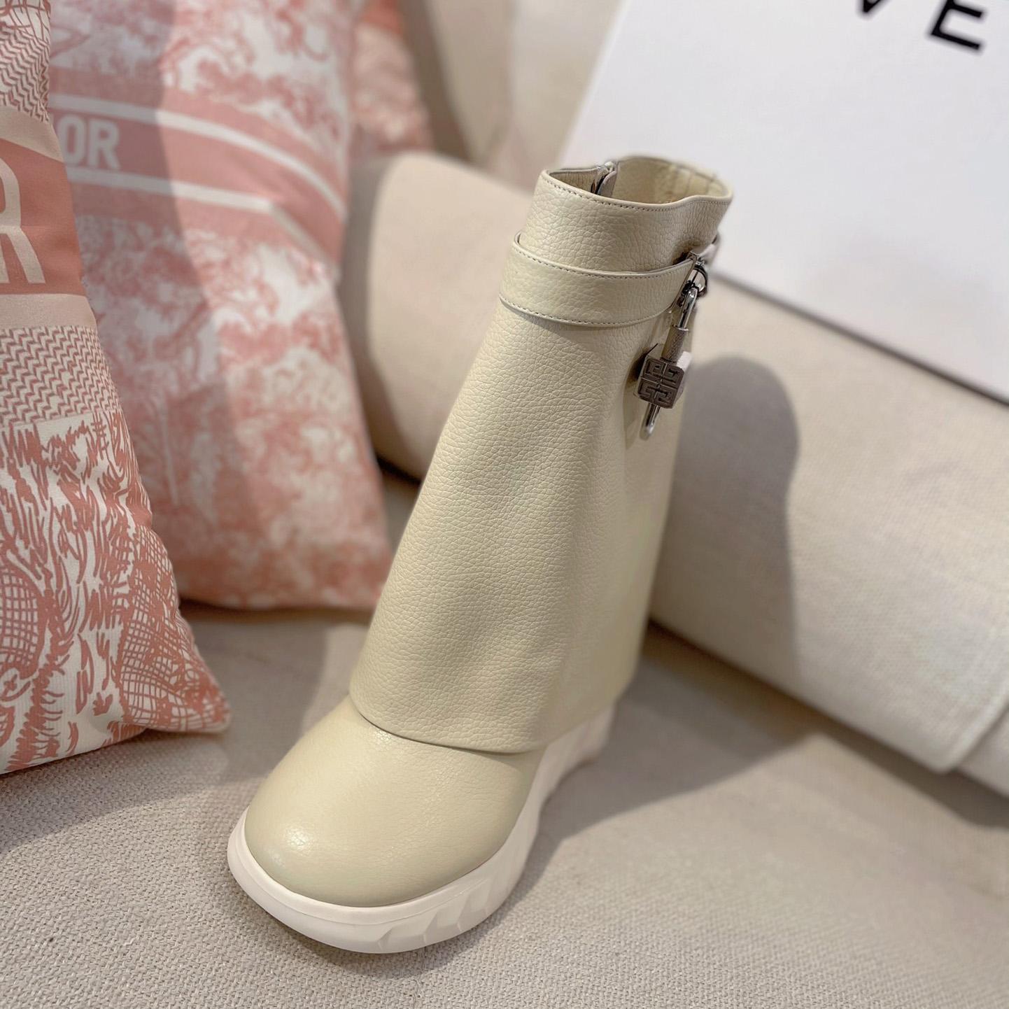 Givenchy Shark Lock Leather Ankle Boot - DopestKickz