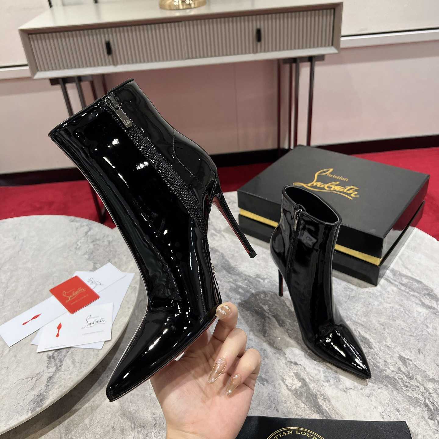 Christian Louboutin Sporty Kate Booty 100mm - DopestKickz