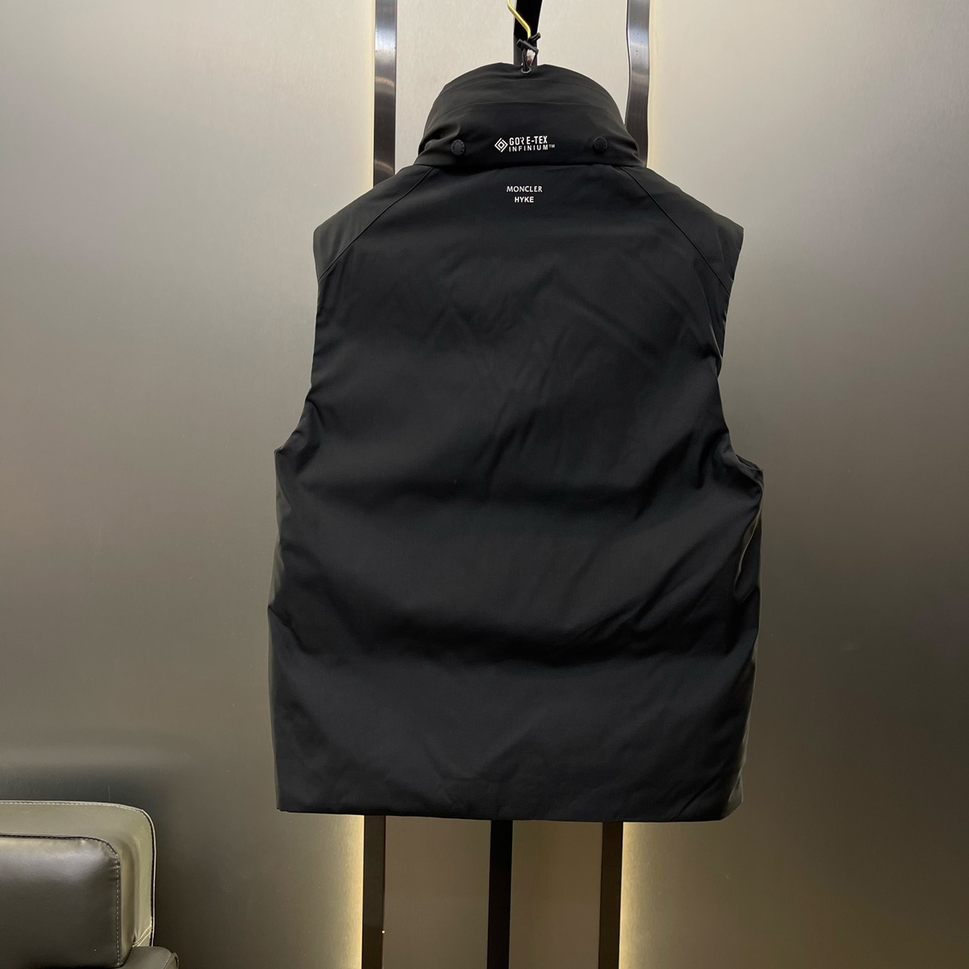 Moncler x HYKE Vanilis Padded Gilet - DopestKickz