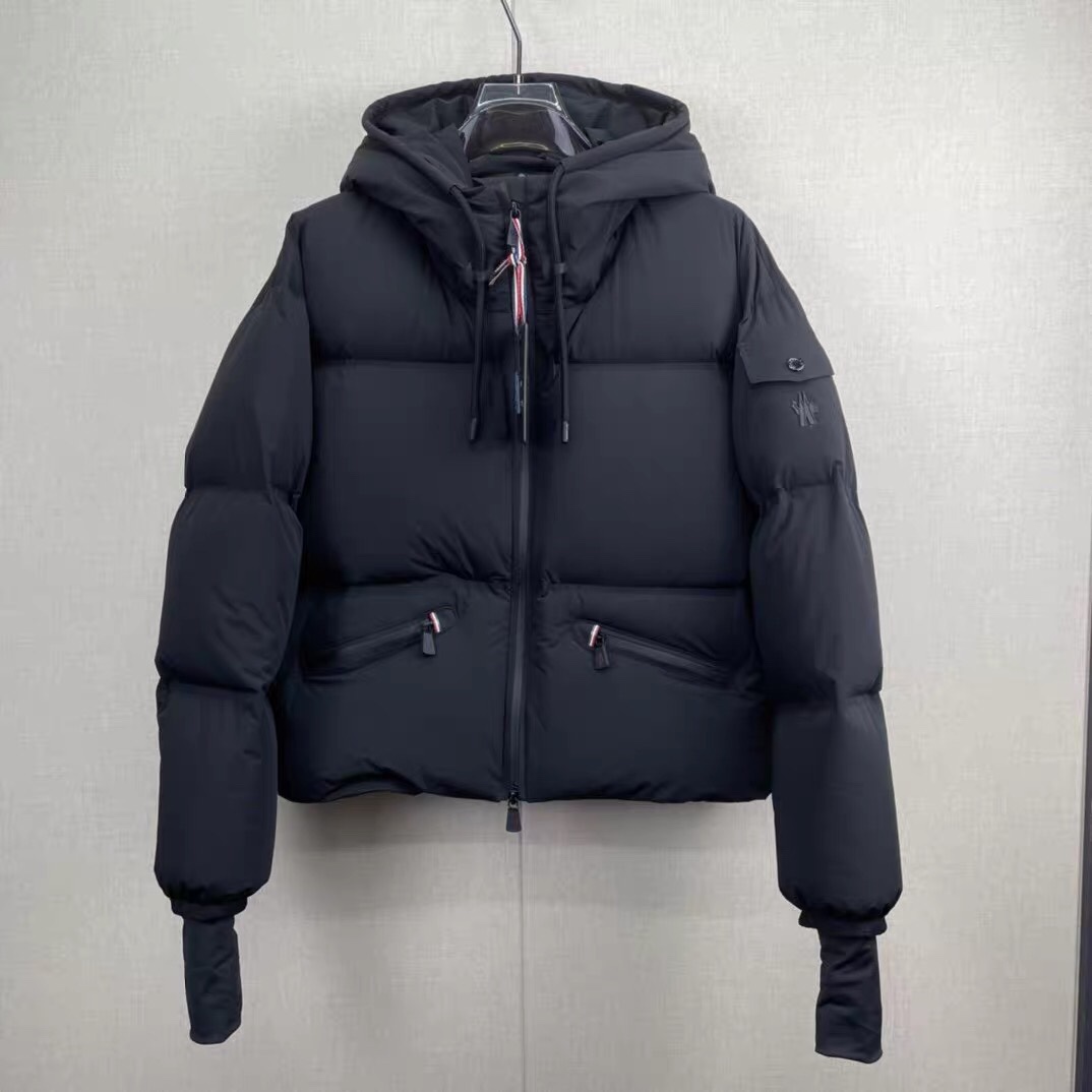 Moncler Allesaz Jacket - DopestKickz