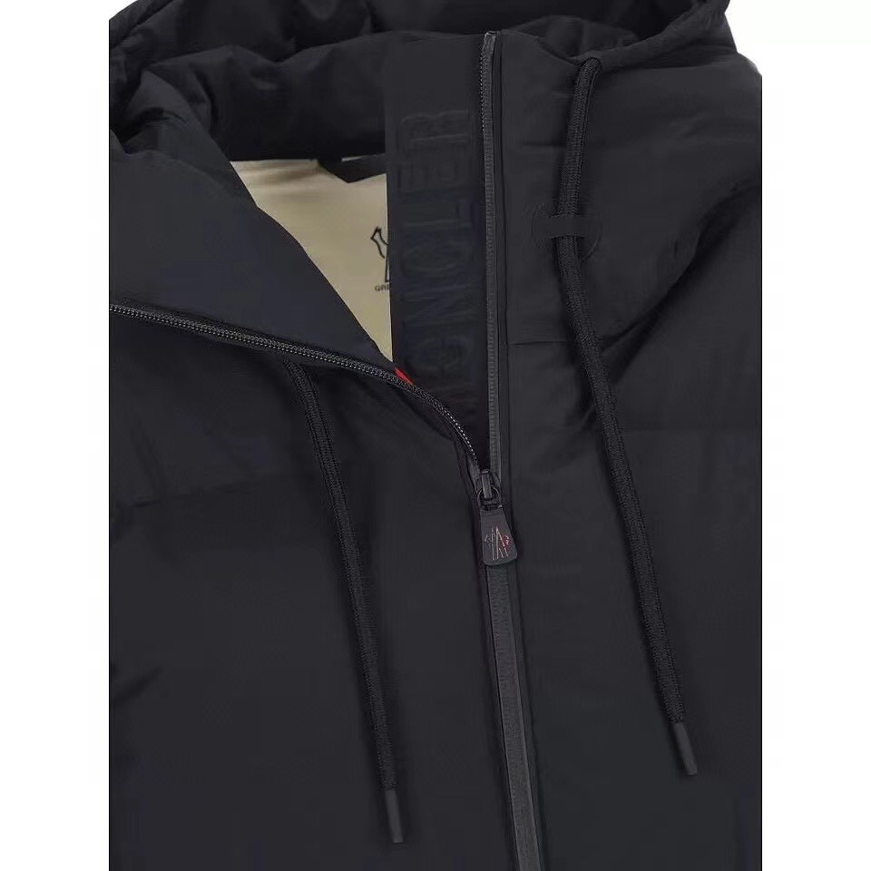 Moncler Allesaz Jacket - DopestKickz
