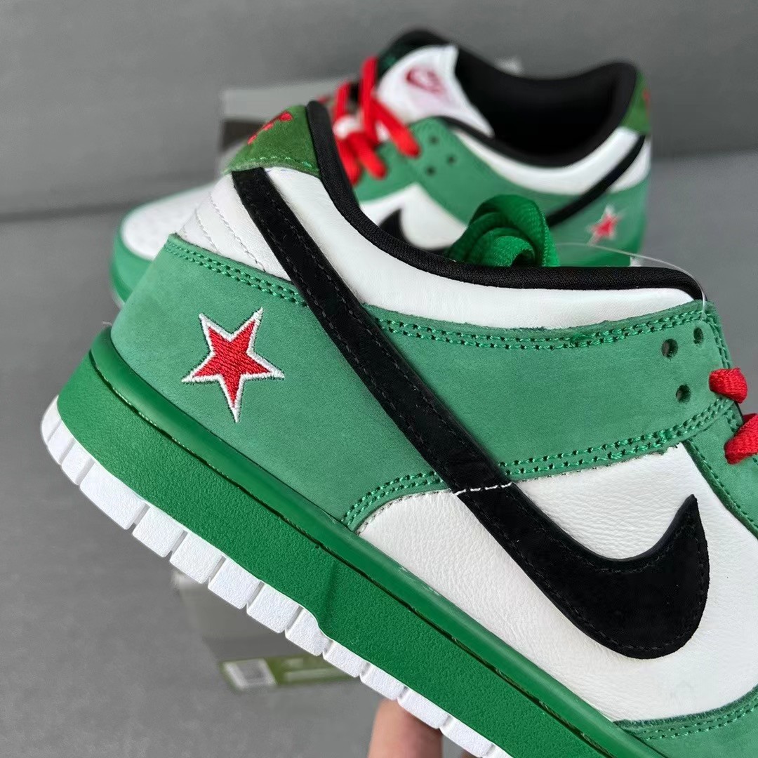 Nike Dunk SB Low Sneakers     304292-302 - DopestKickz