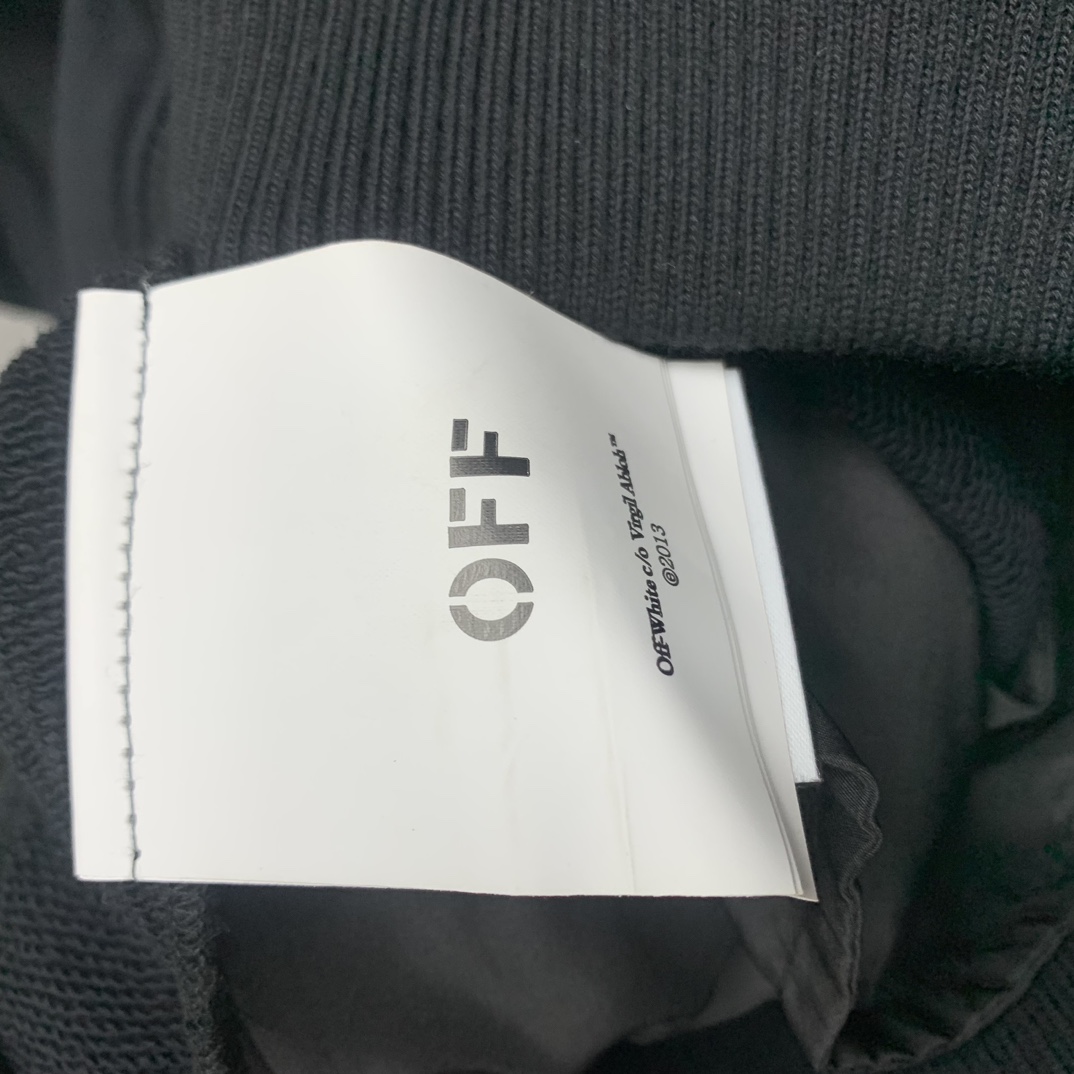 Off White Patch Arr Halfzip Tech Crewn Black No Co - DopestKickz