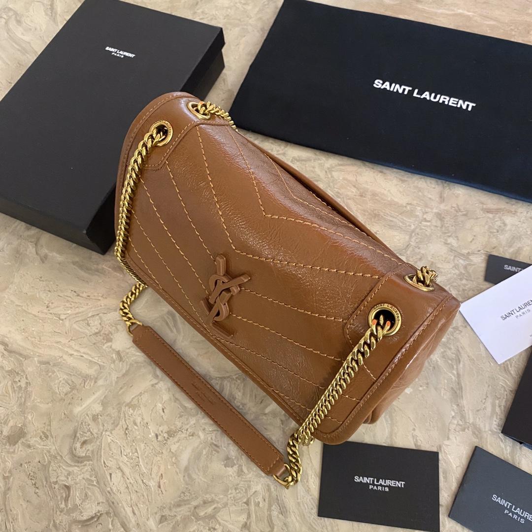 Saint Laurent Niki Medium In Vintage Leather (22×16×12cm) - DopestKickz