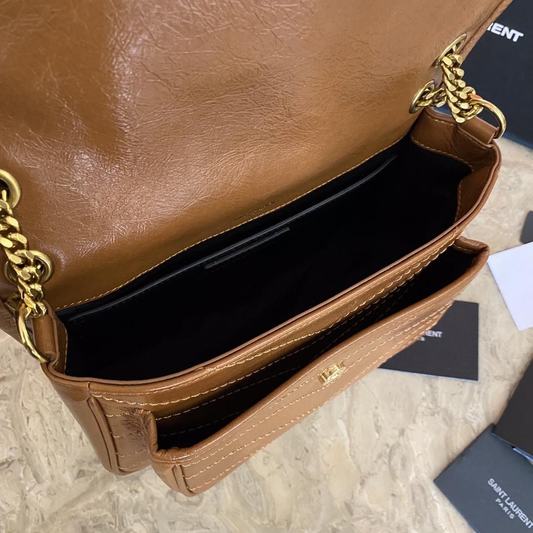 Saint Laurent Niki Medium In Vintage Leather (22×16×12cm) - DopestKickz