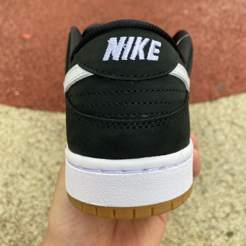 Nike Dunk SB Low Sneaker      CD2563-001 - DopestKickz