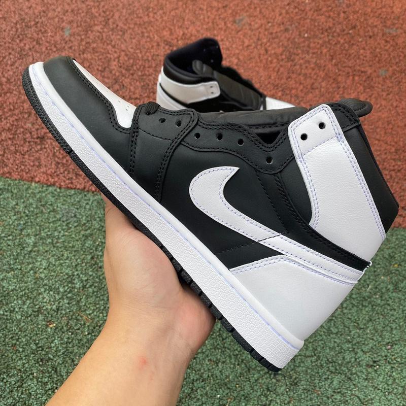  AirJordan 1 AJ 1 High OG “Reverse Panda” Sneaker     dz5485-010 - DopestKickz