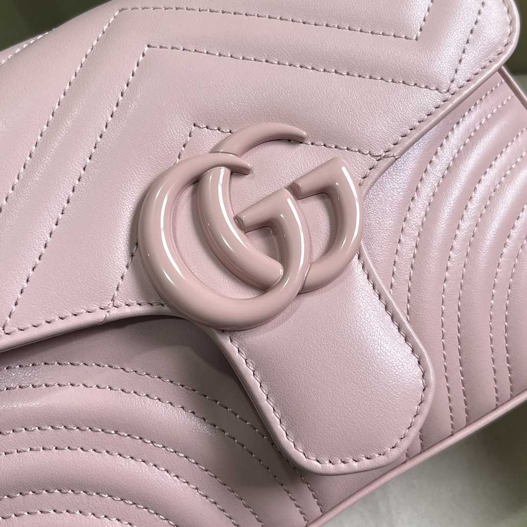 Gucci GG Marmont Mini Top Handle Bag(21-15.5-8cm) - DopestKickz