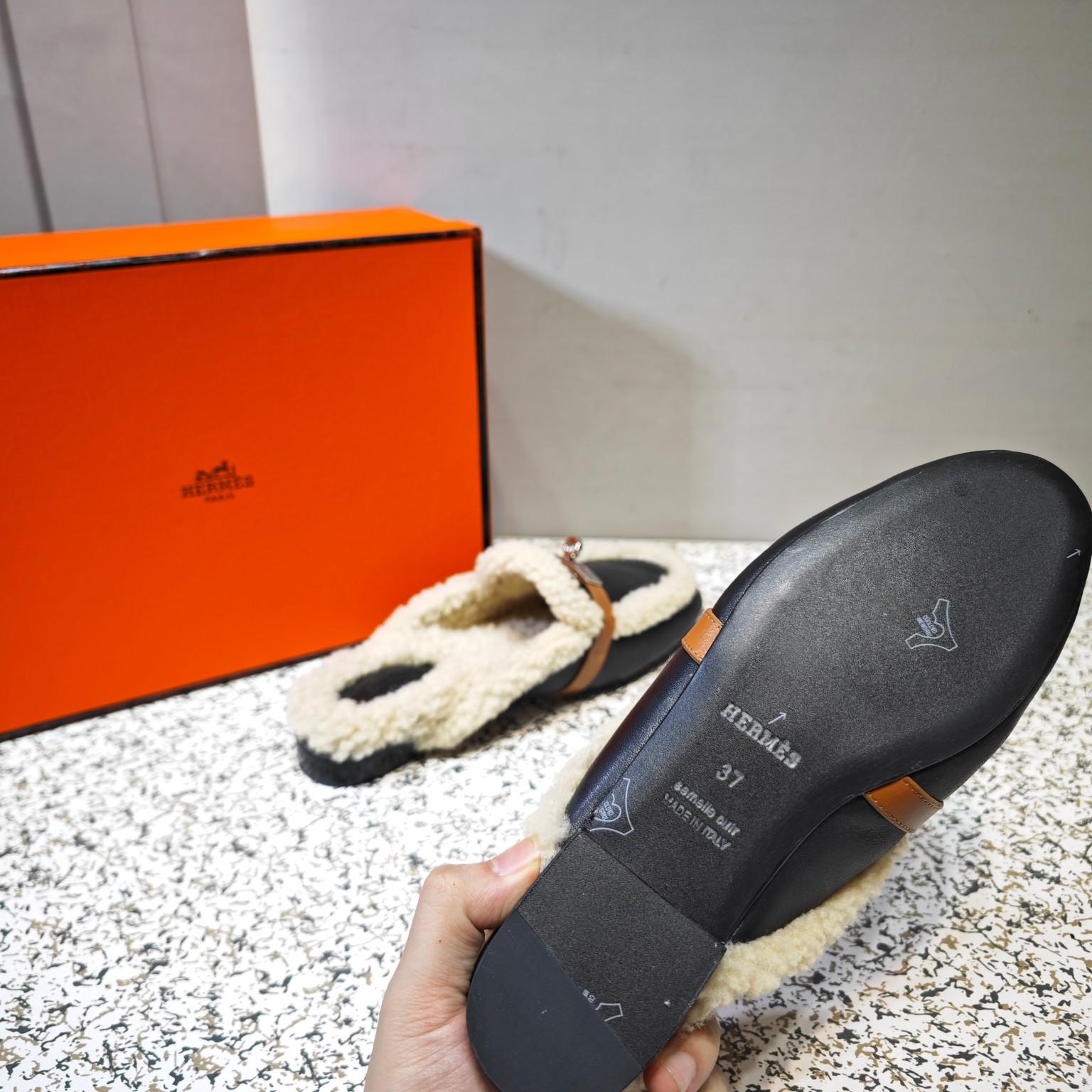 Hermes Oz Mule - DopestKickz