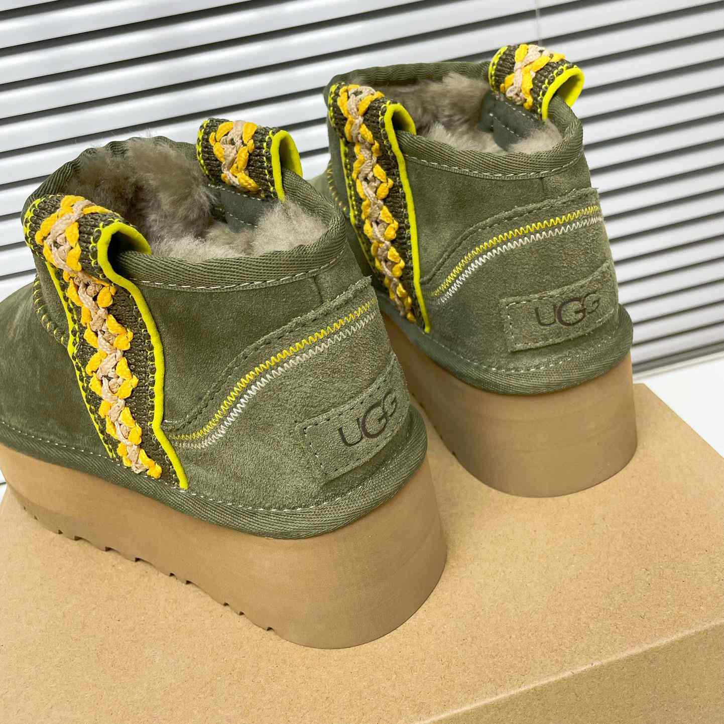 Ugg Classic Ultra Mini Braid Platform - DopestKickz