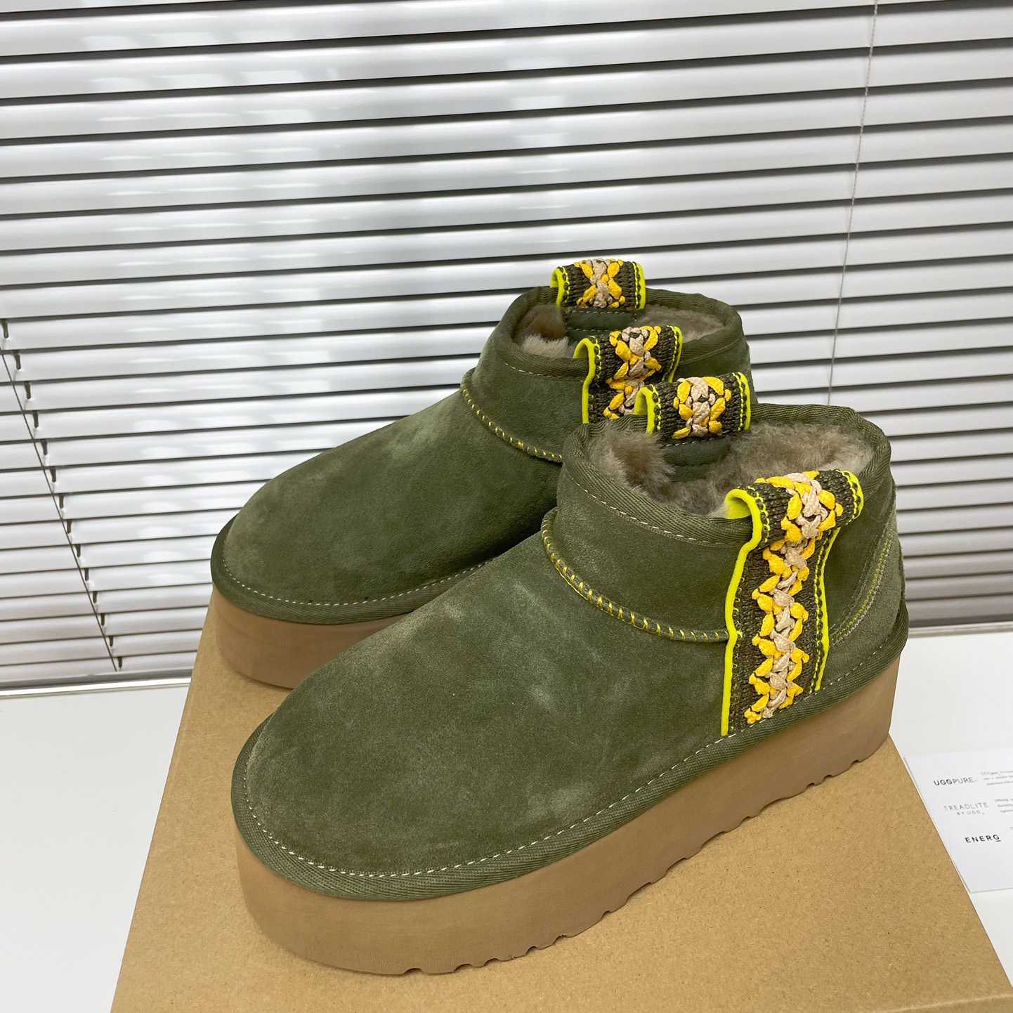 Ugg Classic Ultra Mini Braid Platform - DopestKickz