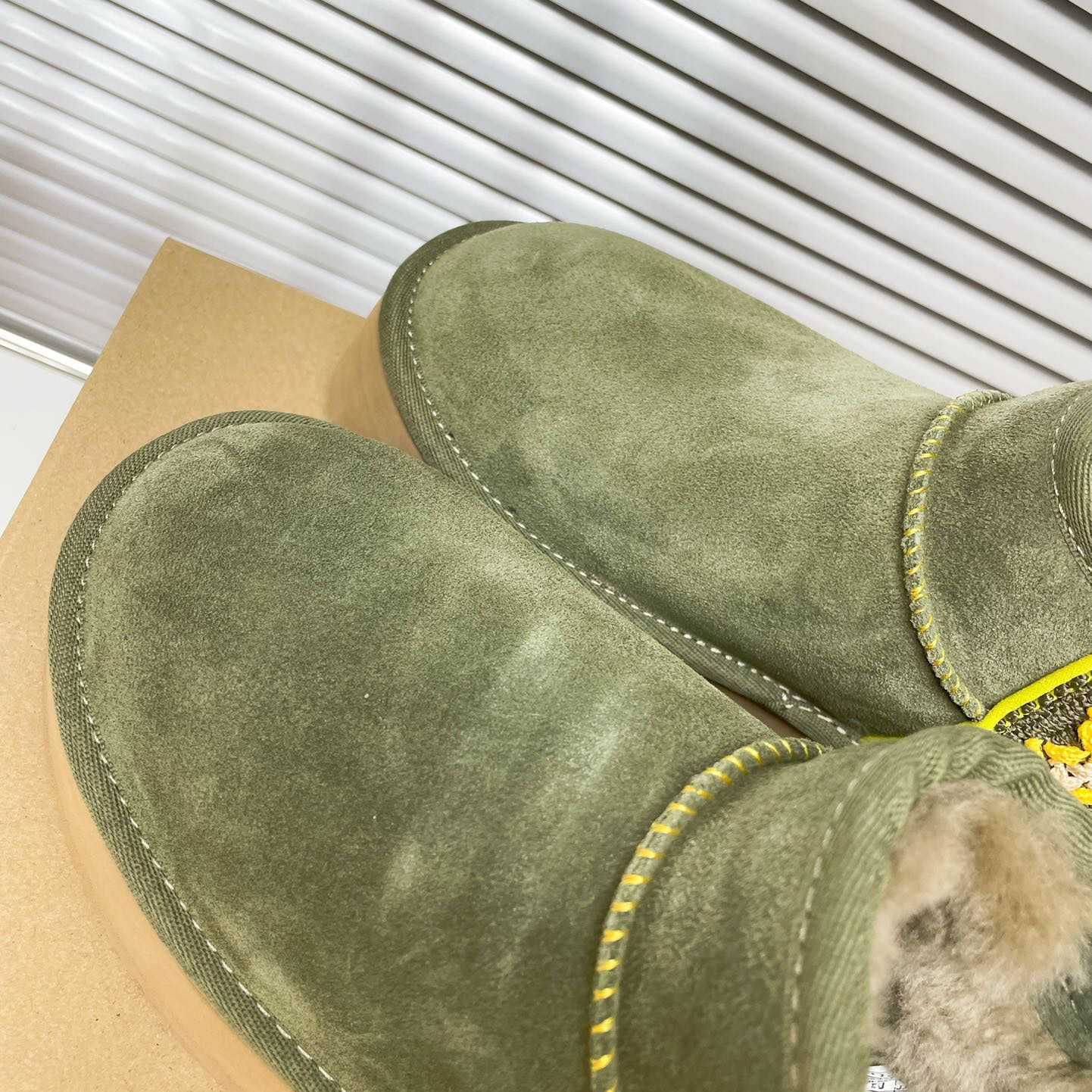 Ugg Classic Ultra Mini Braid Platform - DopestKickz