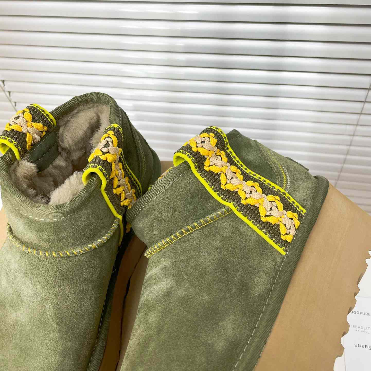 Ugg Classic Ultra Mini Braid Platform - DopestKickz