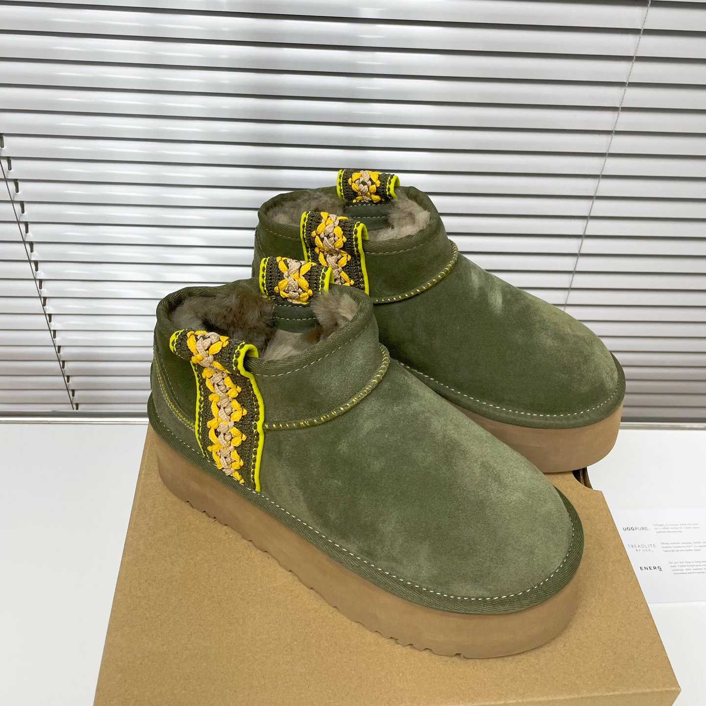 Ugg Classic Ultra Mini Braid Platform - DopestKickz