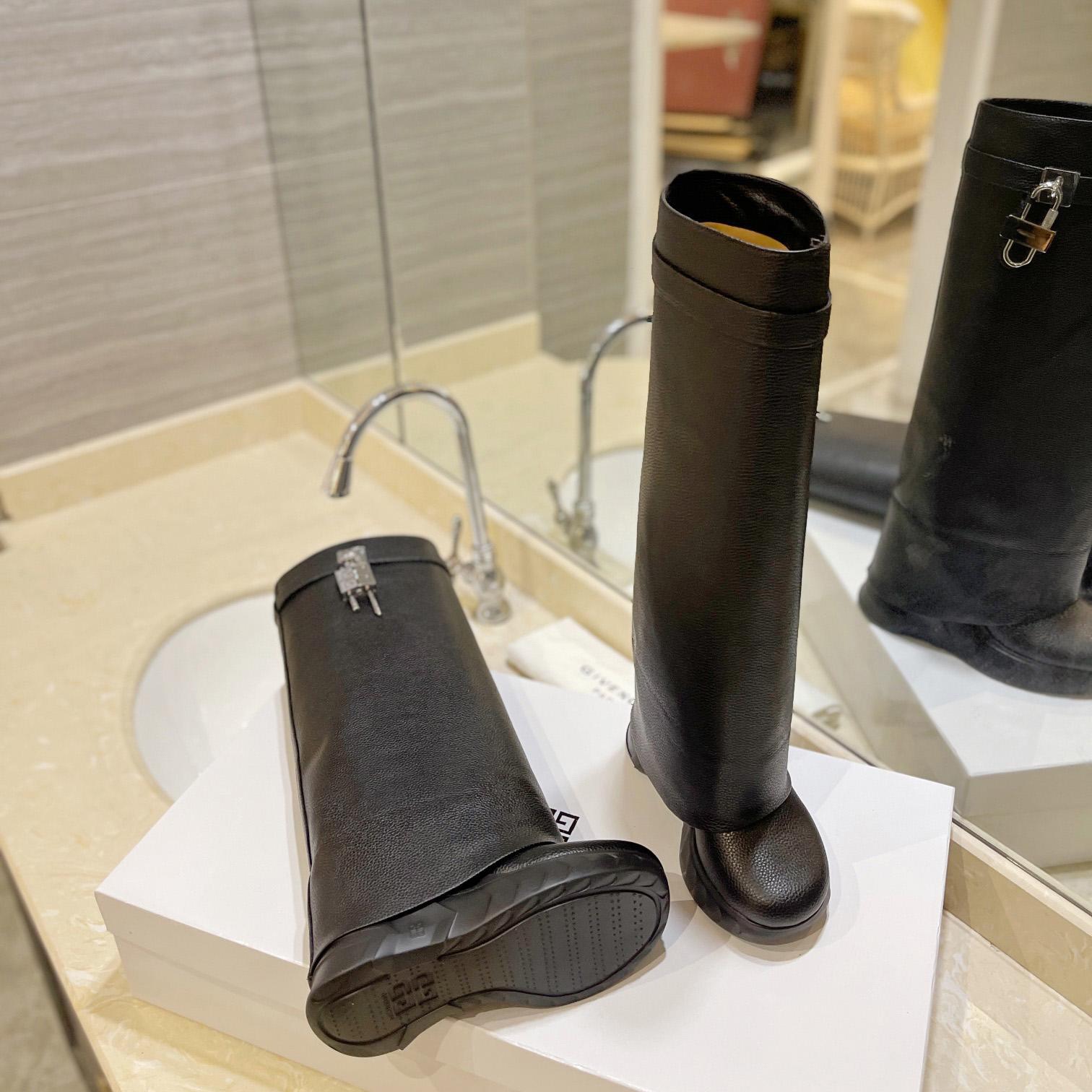 Givenchy Shark Lock Biker Boots In Grained Leather - DopestKickz