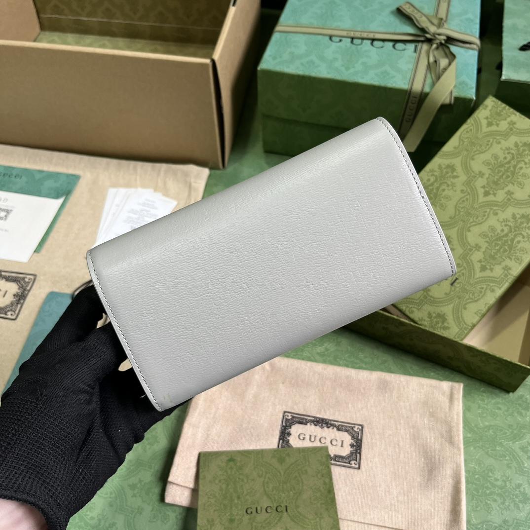 Gucci Continental Wallet With Gucci Script - DopestKickz