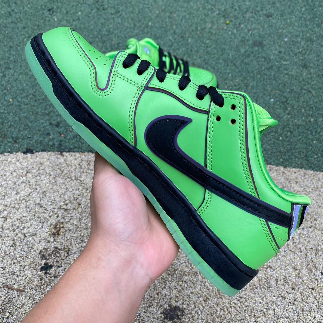 The Powerpuff Girls x Nike SB Dunk Low “Buttercup”Sneaker    FZ8319 300 - DopestKickz