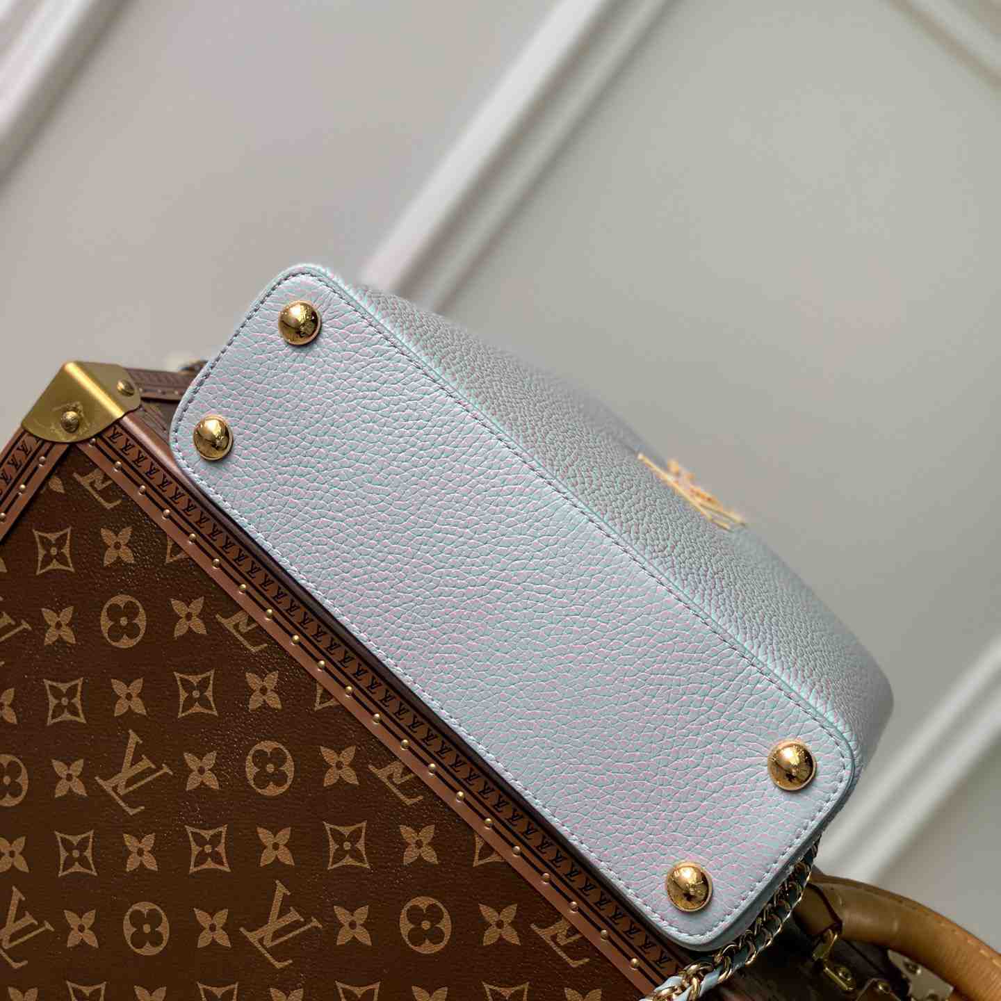 Louis Vuitton Capucines BB (27×18×9cm) - DopestKickz