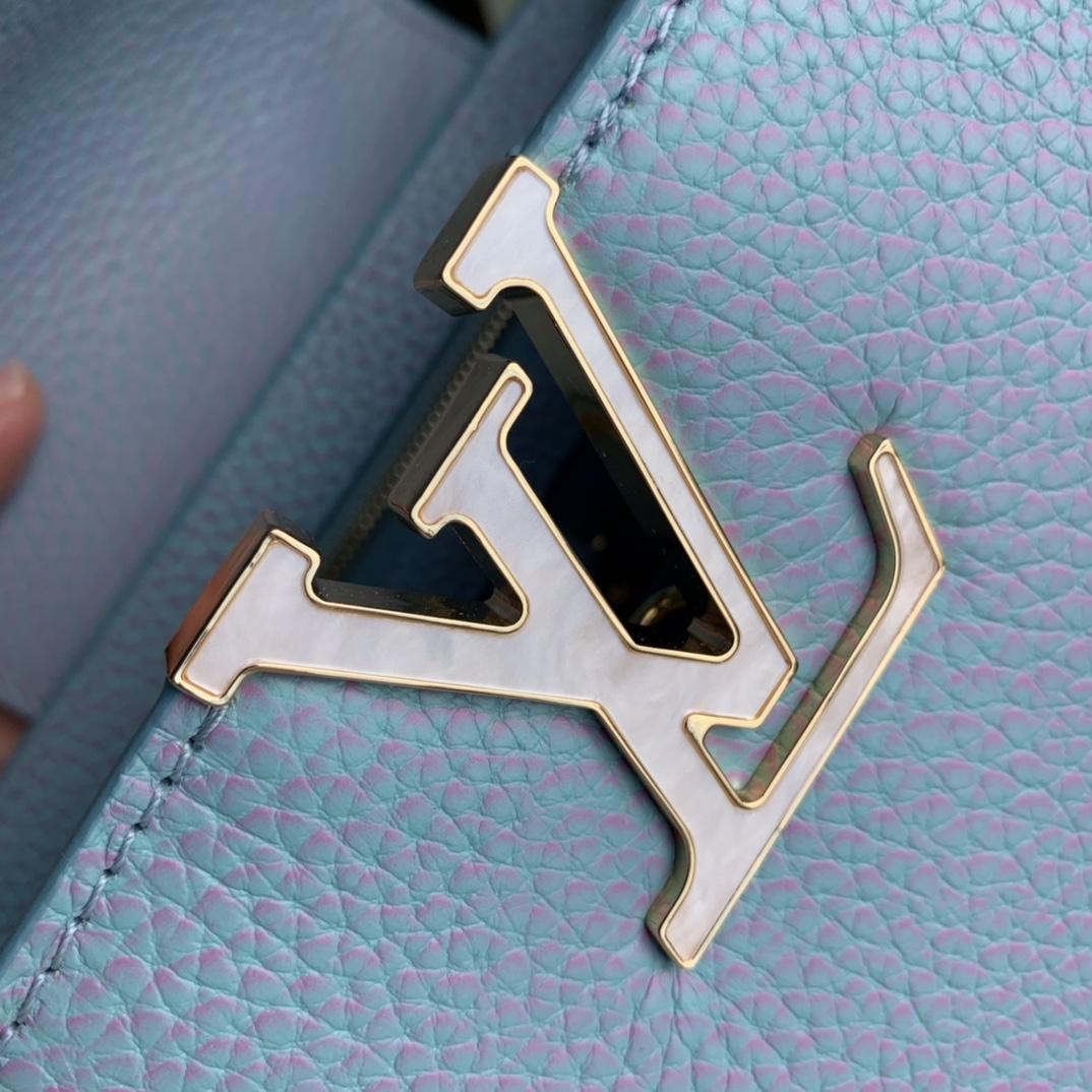 Louis Vuitton Capucines BB (27×18×9cm) - DopestKickz