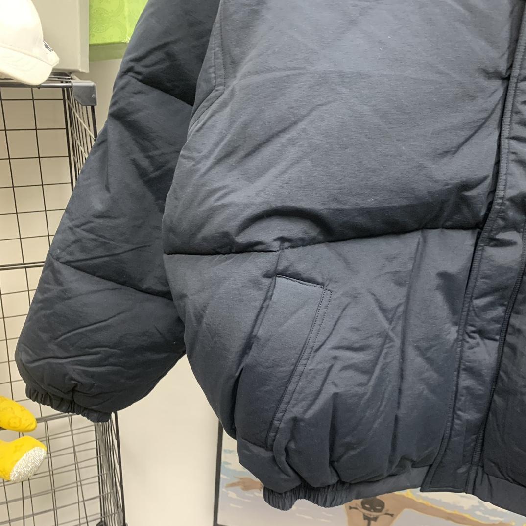 Fear Of God Essential Puffer Jacket - DopestKickz