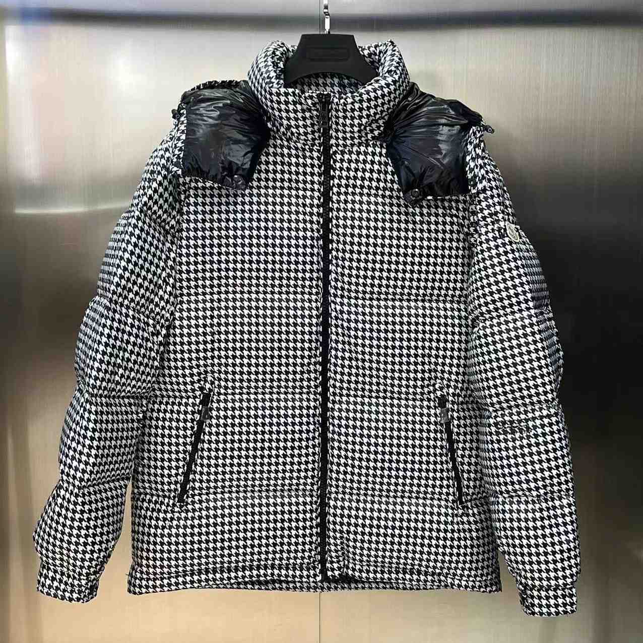 Moncler Socotrine Short Down Jacket - DopestKickz