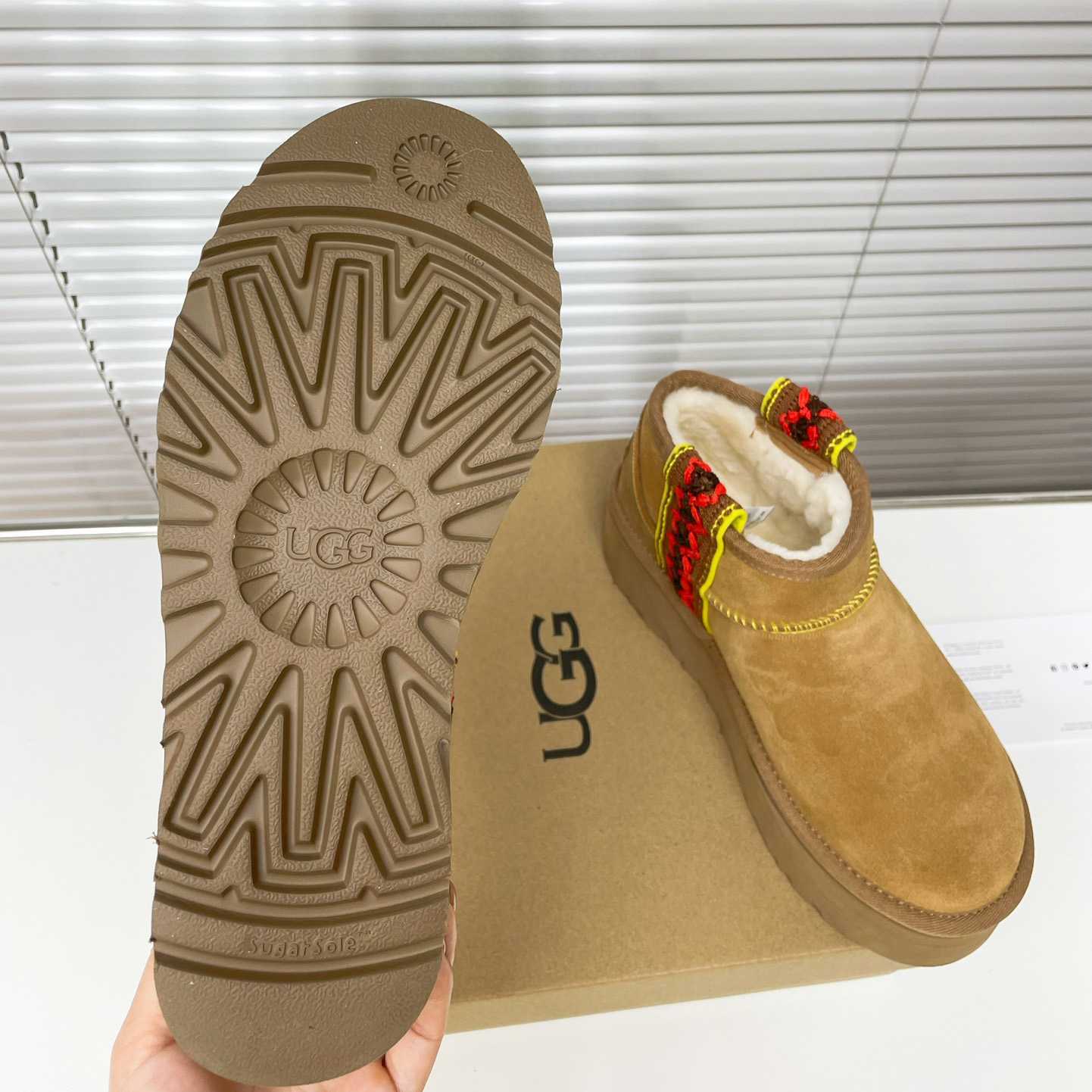 Ugg Classic Ultra Mini Braid Platform - DopestKickz