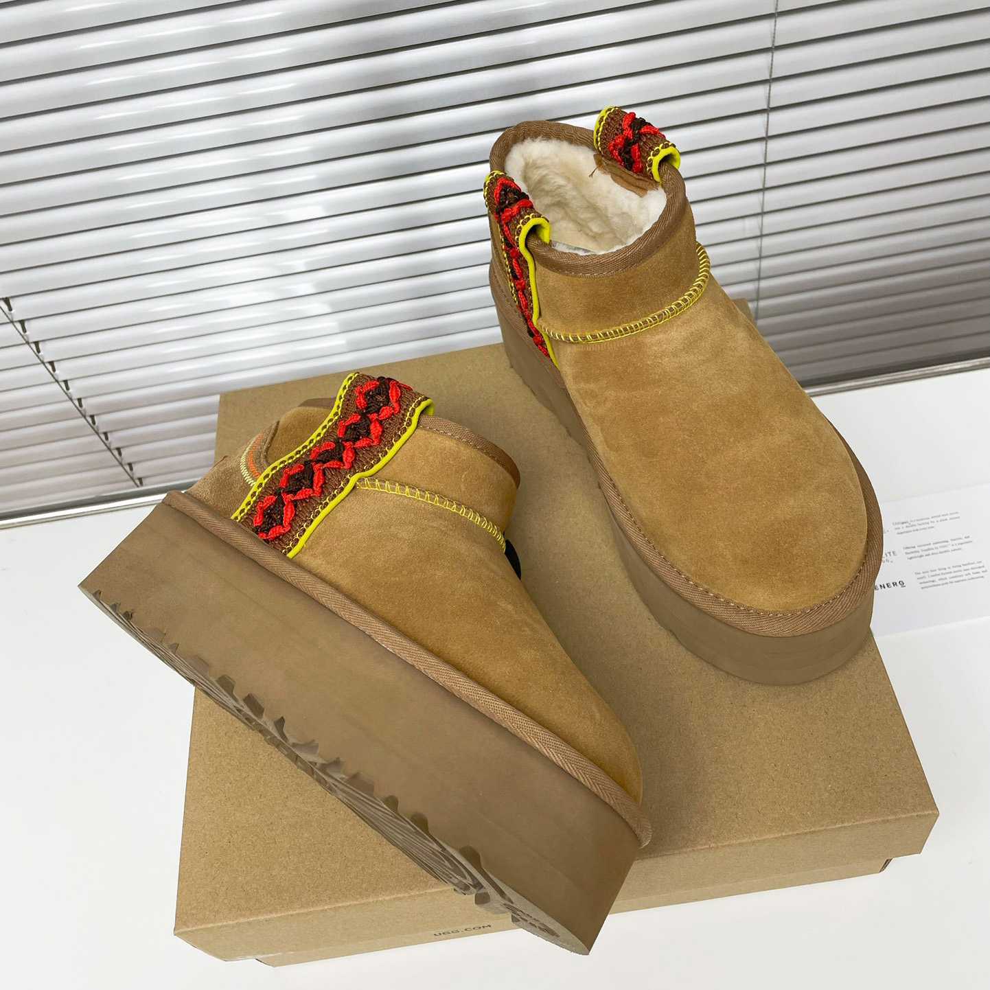 Ugg Classic Ultra Mini Braid Platform - DopestKickz