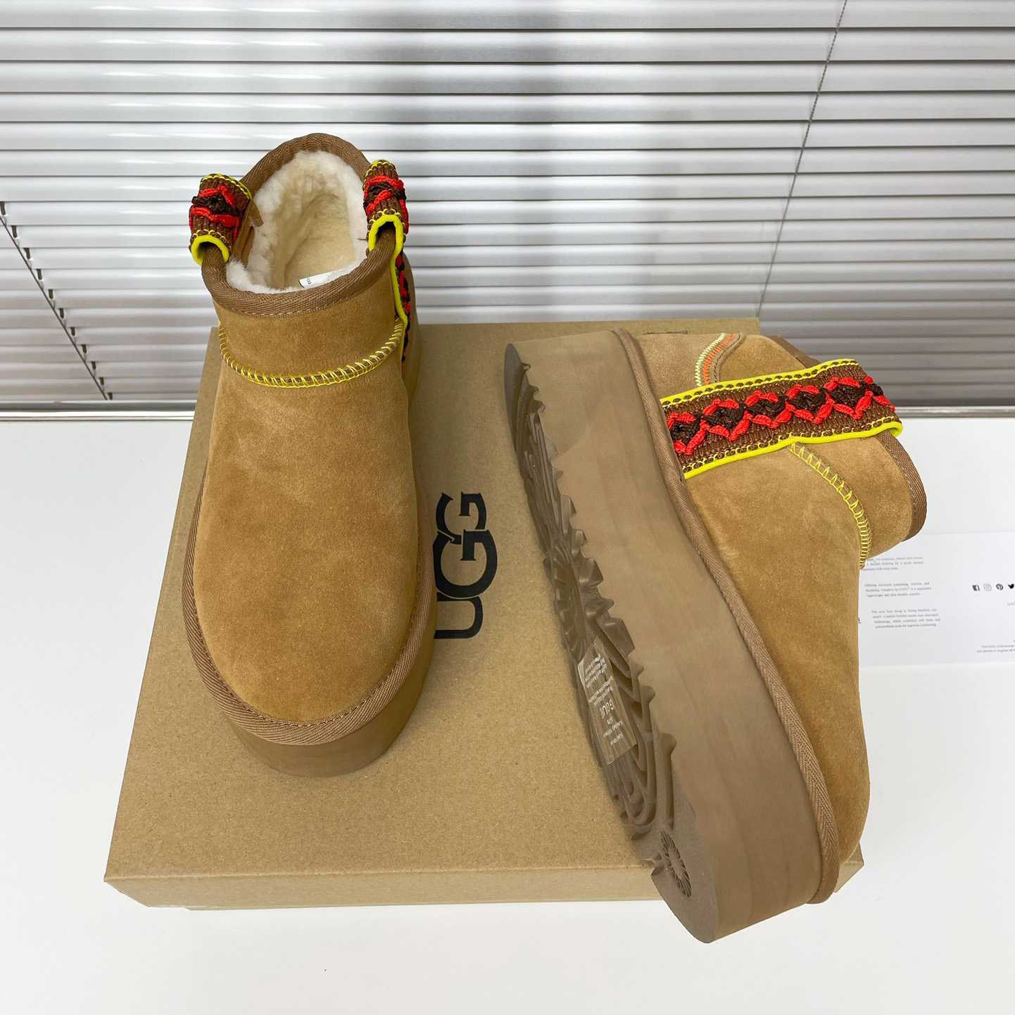 Ugg Classic Ultra Mini Braid Platform - DopestKickz