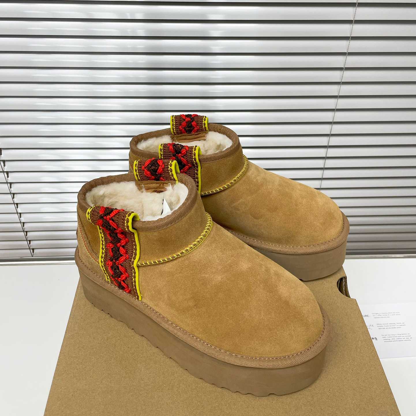 Ugg Classic Ultra Mini Braid Platform - DopestKickz