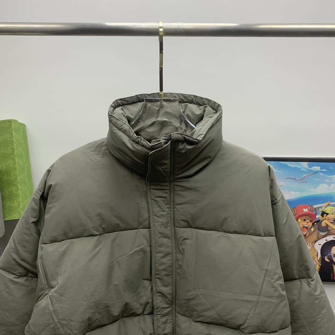 Fear Of God Essential Puffer Jacket - DopestKickz