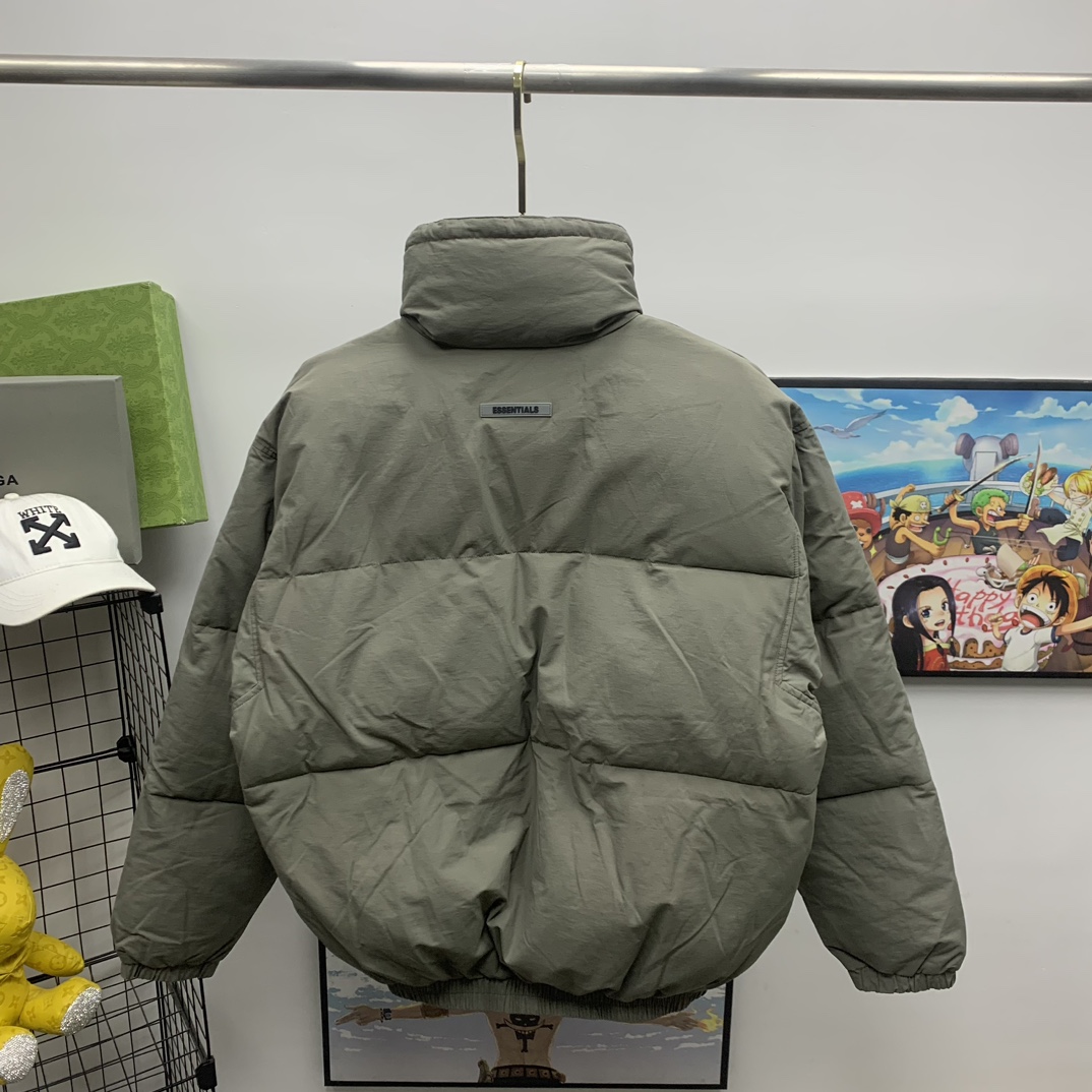 Fear Of God Essential Puffer Jacket - DopestKickz